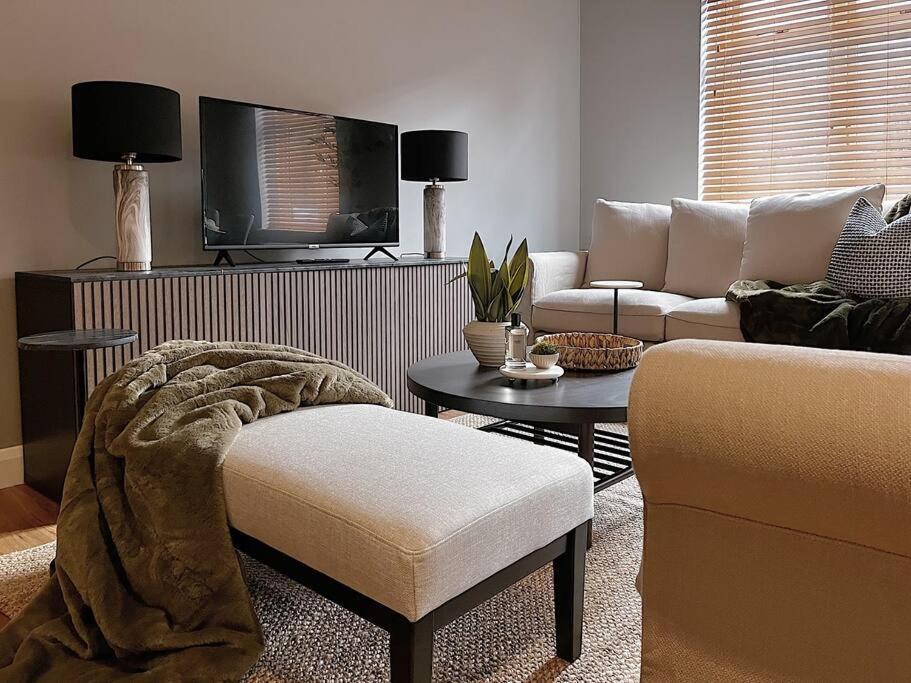 Modern Ground Floor Apartment تودموردن المظهر الخارجي الصورة